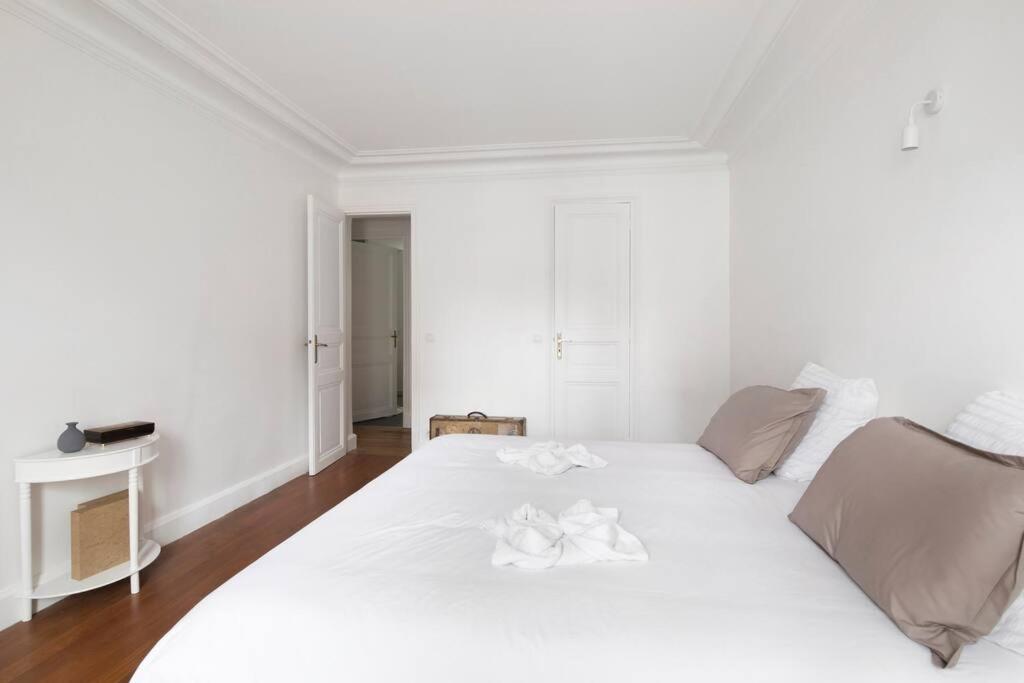 Sweet Luxury Home Arc The Triomphe Near Champs Elysees And Palais Des Congres 8 Ppl Parijs Buitenkant foto
